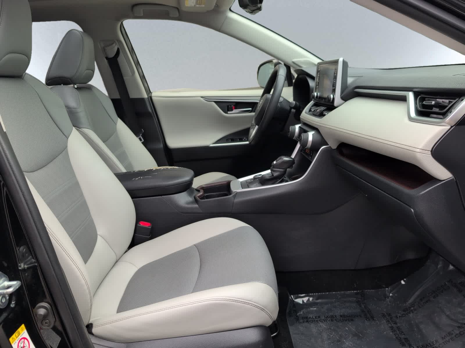 used 2019 Toyota RAV4 Hybrid car, priced at $19,998