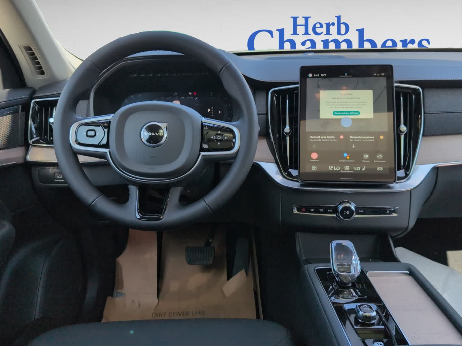 new 2025 Volvo XC90 car, priced at $69,155