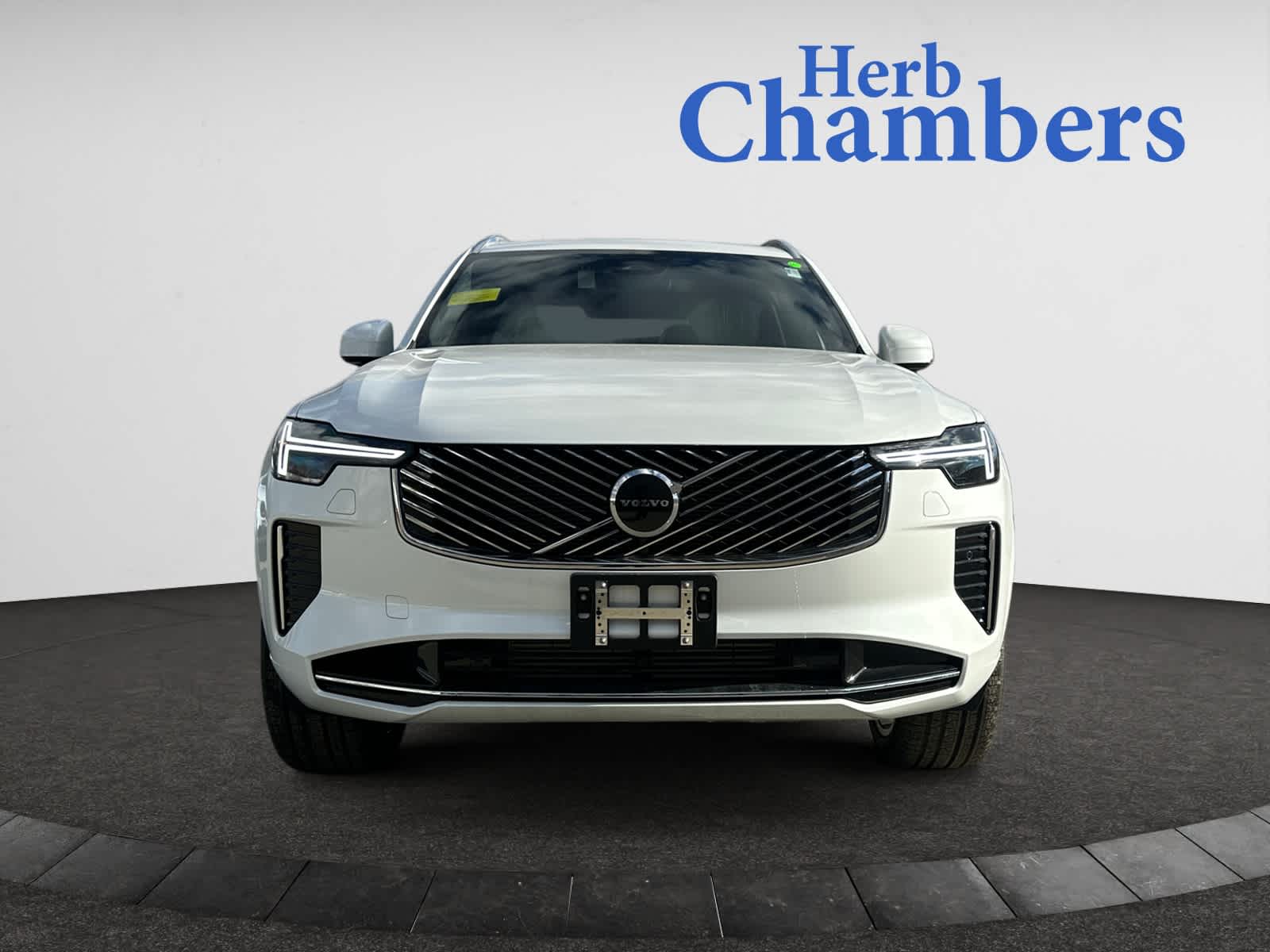new 2025 Volvo XC90 plug-in hybrid car, priced at $76,755