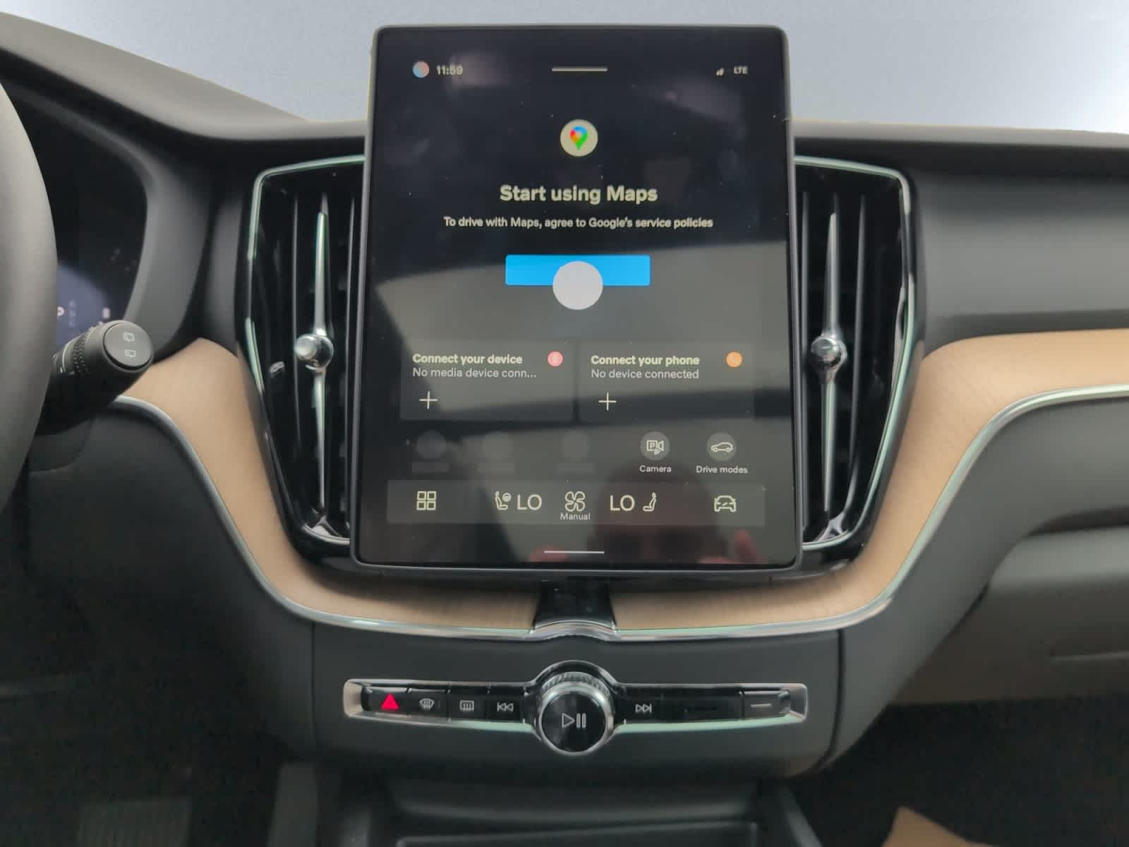 new 2026 Volvo XC60 car, priced at $58,360
