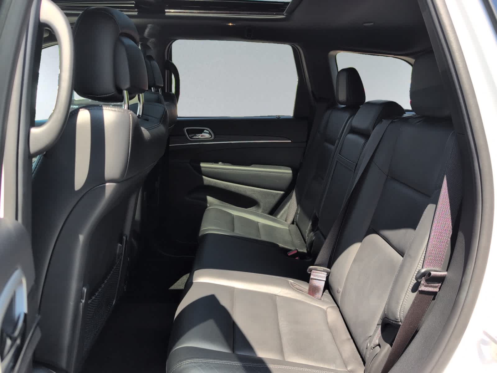 used 2021 Jeep Grand Cherokee car, priced at $28,998