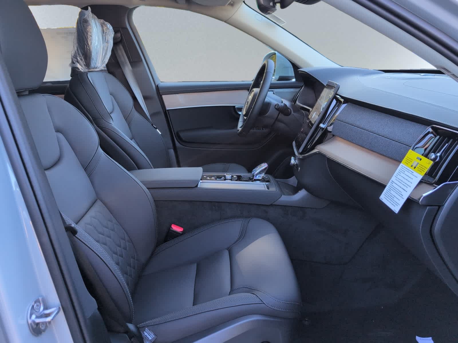 new 2026 Volvo XC90 car, priced at $71,405