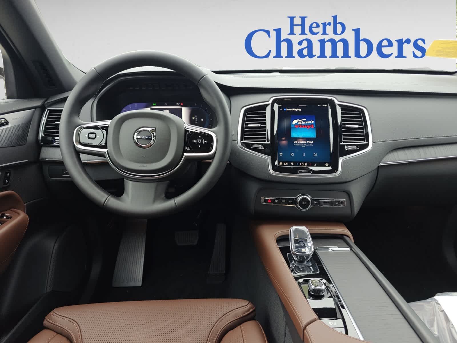 new 2025 Volvo XC90 car, priced at $72,655