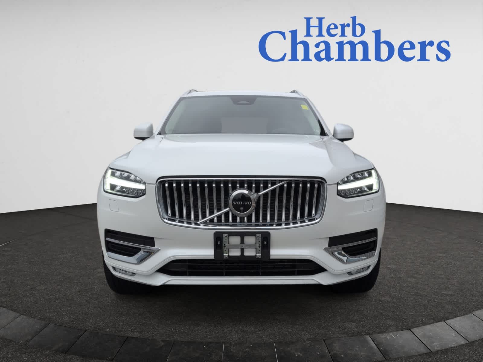 used 2024 Volvo XC90 B6 A7 ULT car, priced at $55,998