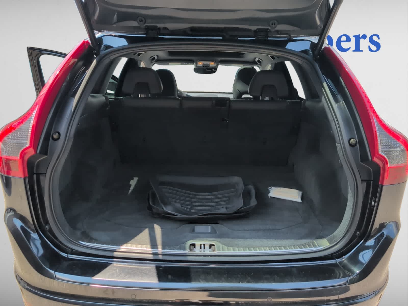 used 2015 Volvo XC60 car, priced at $14,498
