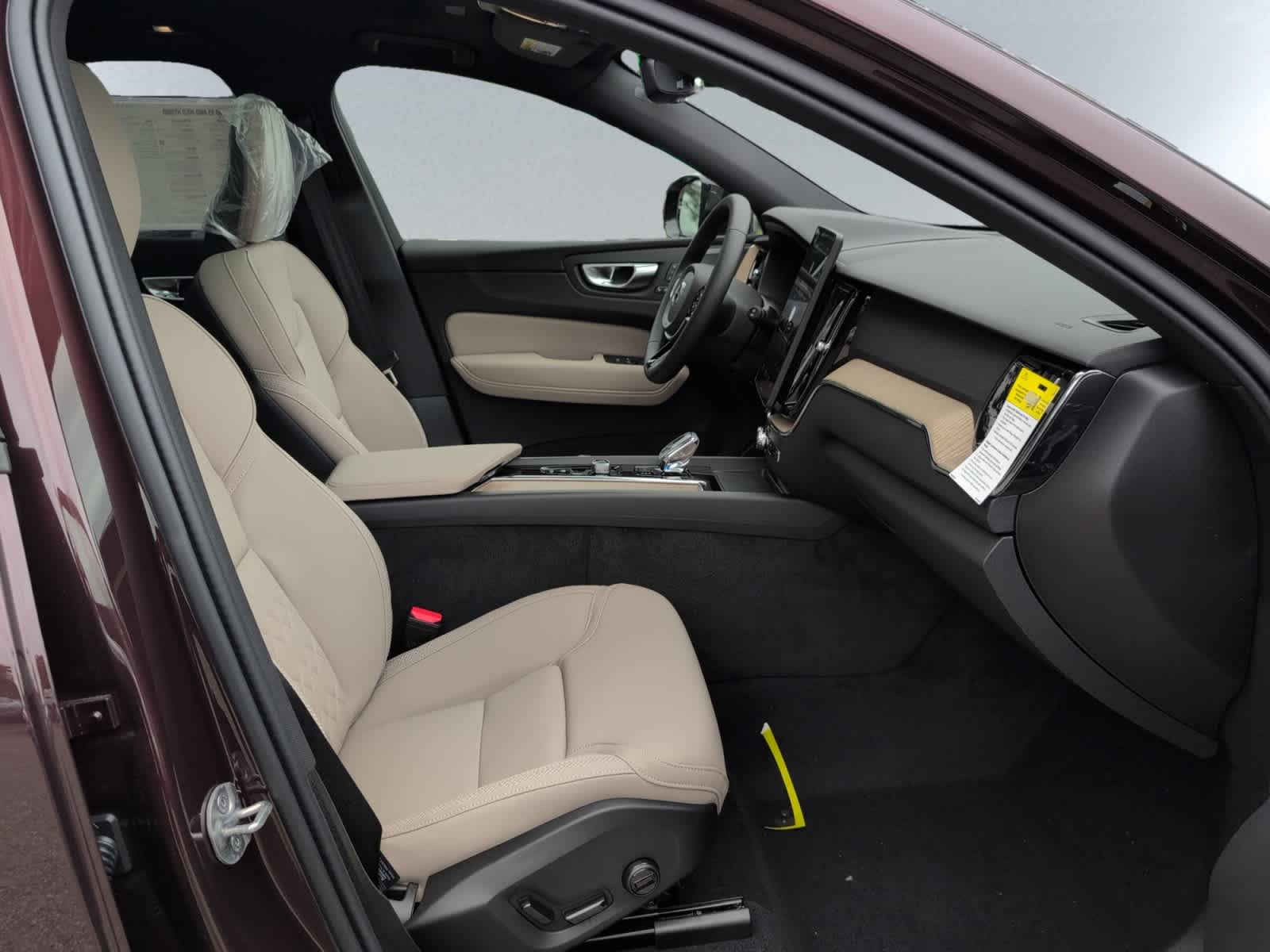 new 2026 Volvo XC60 car, priced at $58,360