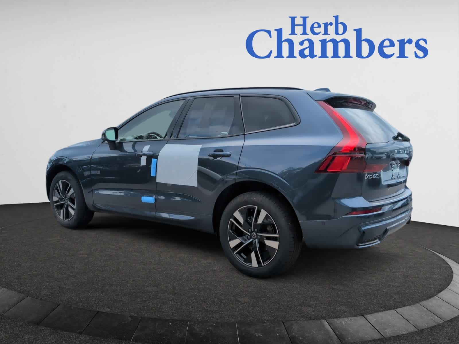 new 2026 Volvo XC60 car, priced at $58,360