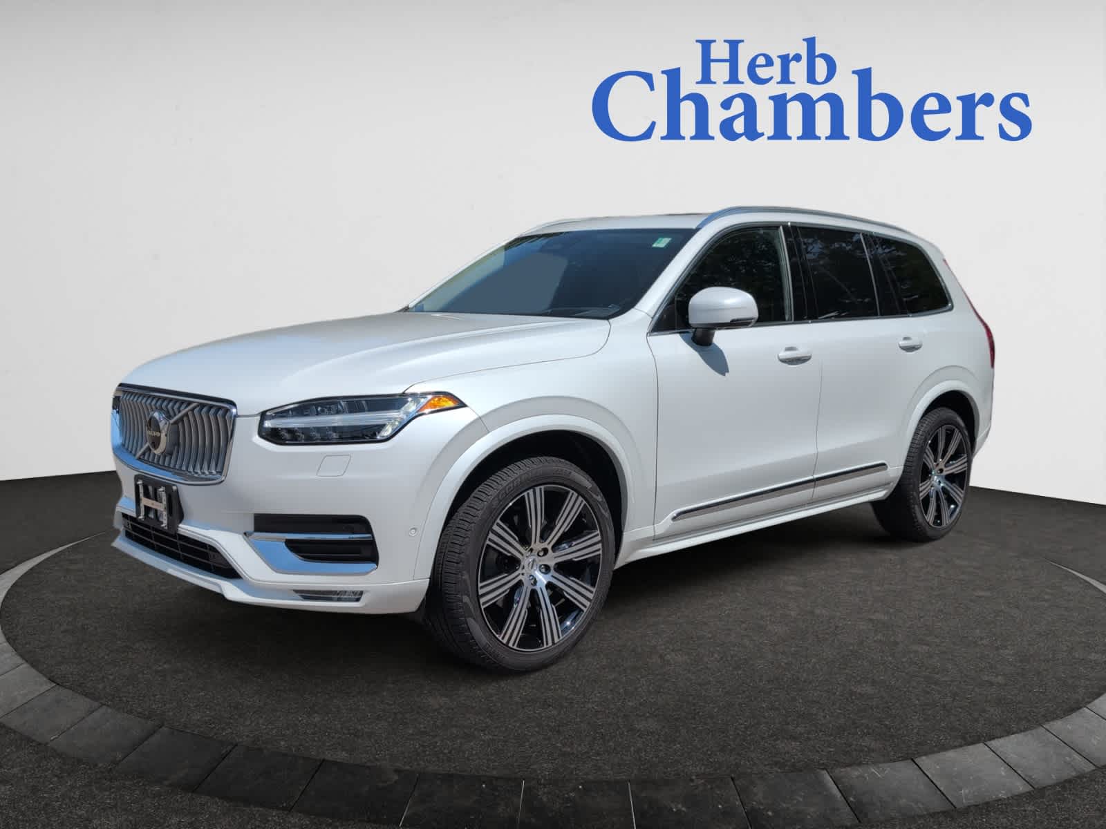 used 2024 Volvo XC90 B6 A7 ULT car, priced at $57,998