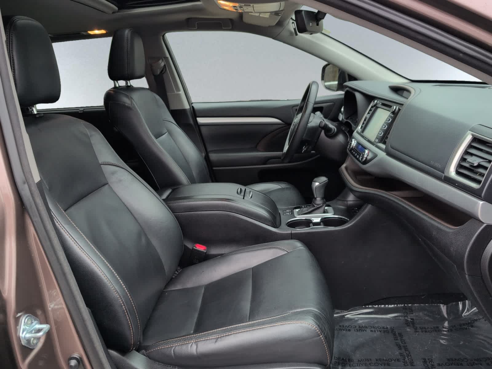 used 2017 Toyota Highlander car, priced at $18,998