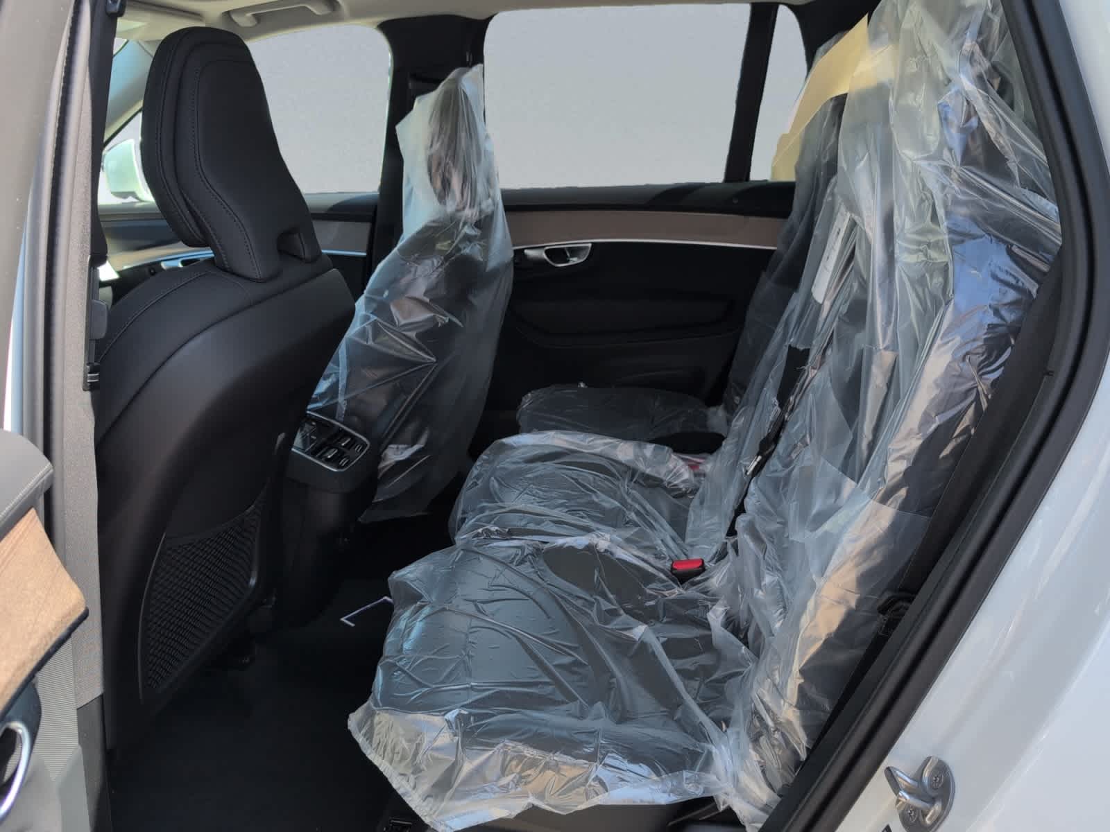 new 2025 Volvo XC90 car, priced at $69,155