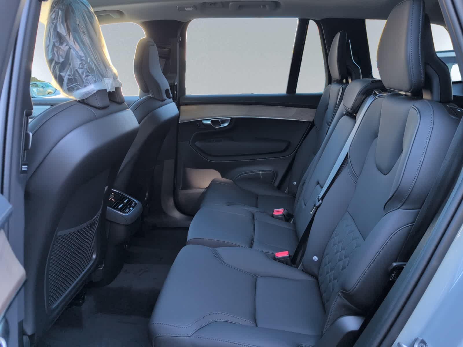 new 2026 Volvo XC90 car, priced at $71,405