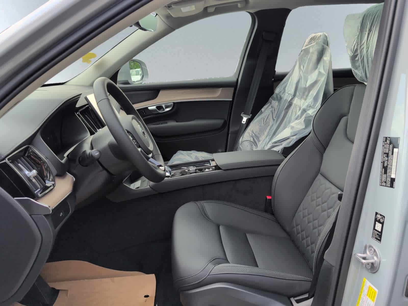 new 2026 Volvo XC90 car, priced at $71,825