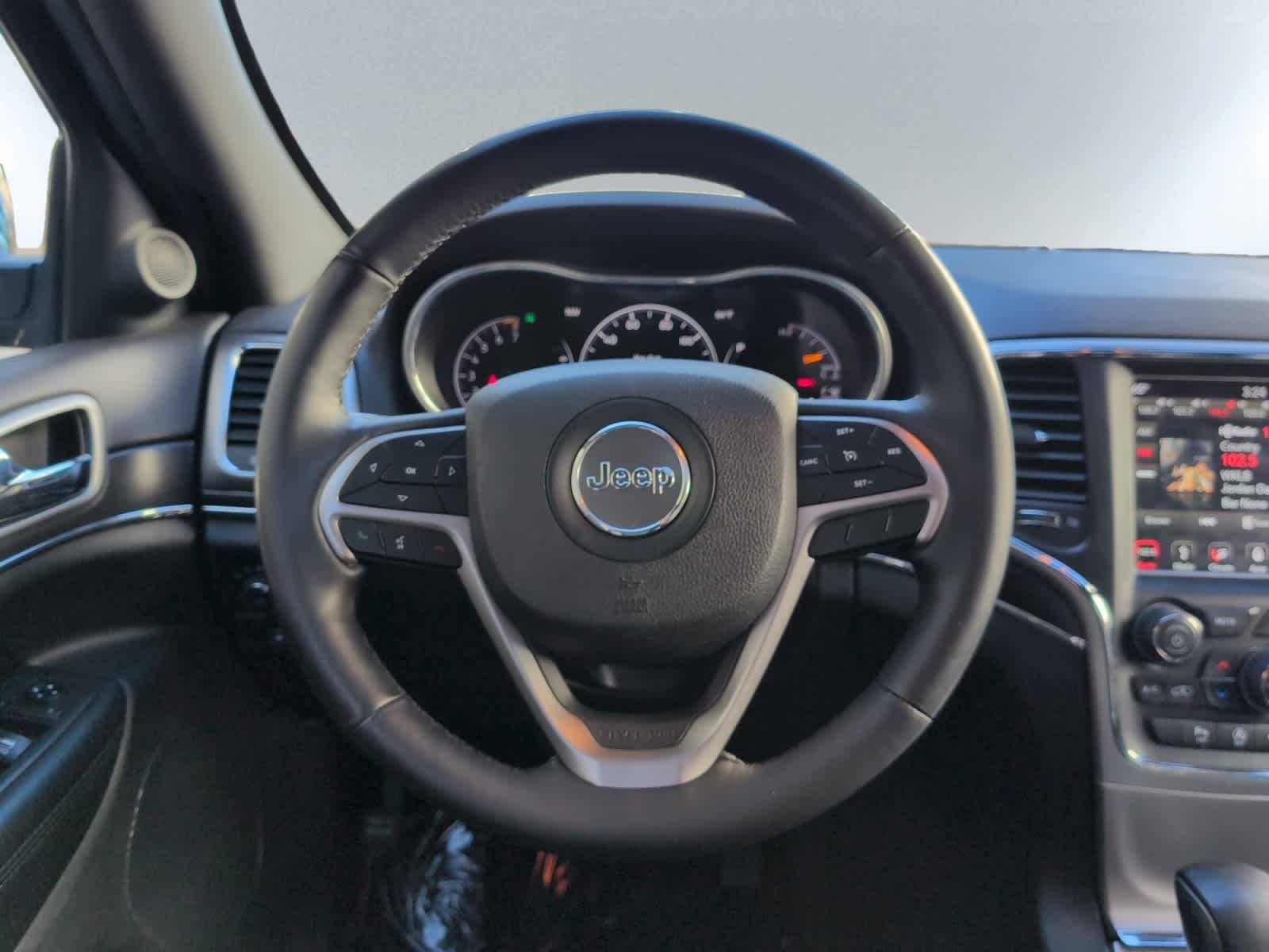 used 2018 Jeep Grand Cherokee car, priced at $18,998