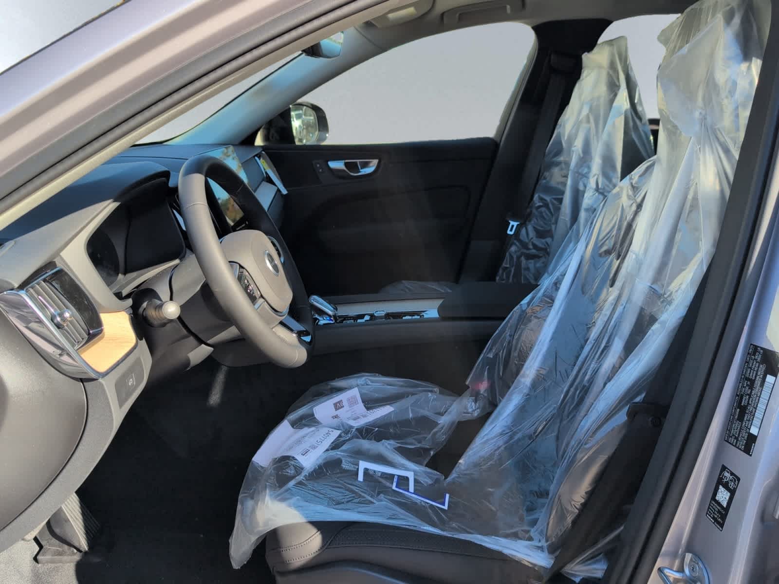 new 2026 Volvo XC60 car, priced at $57,985