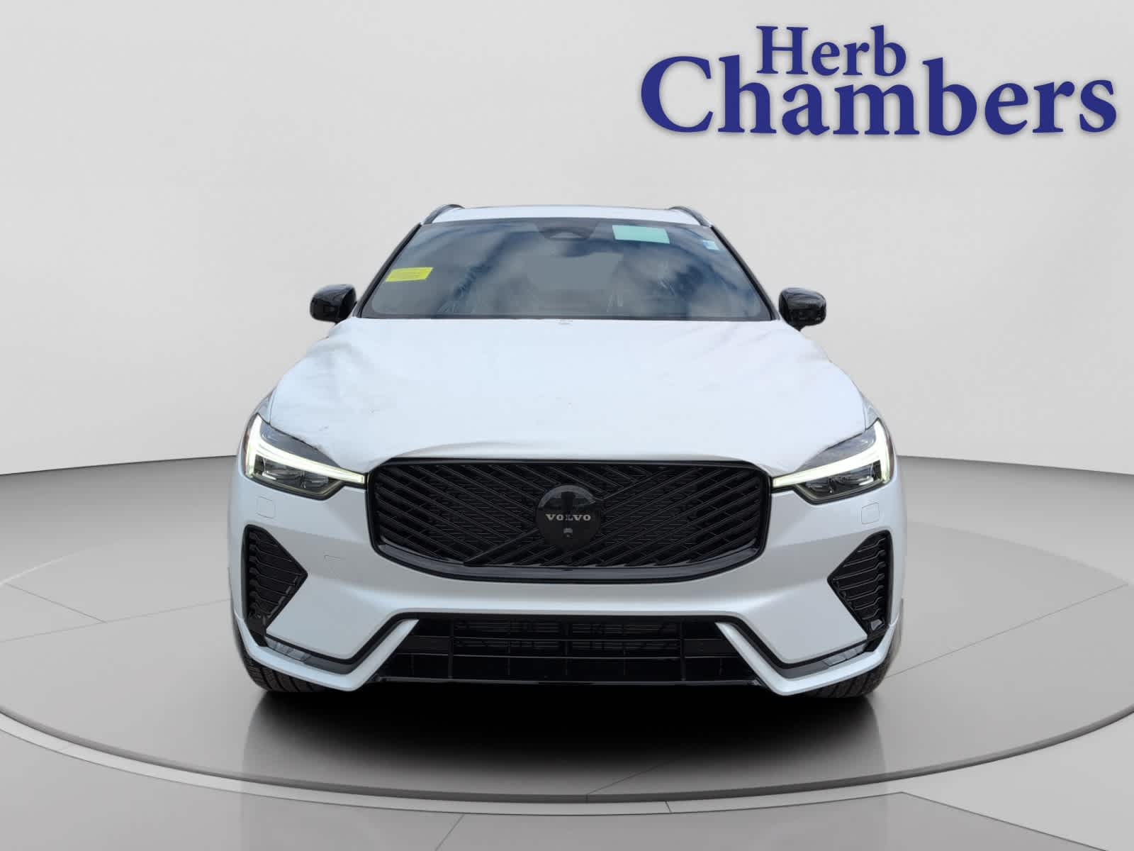 new 2026 Volvo XC60 car, priced at $64,090