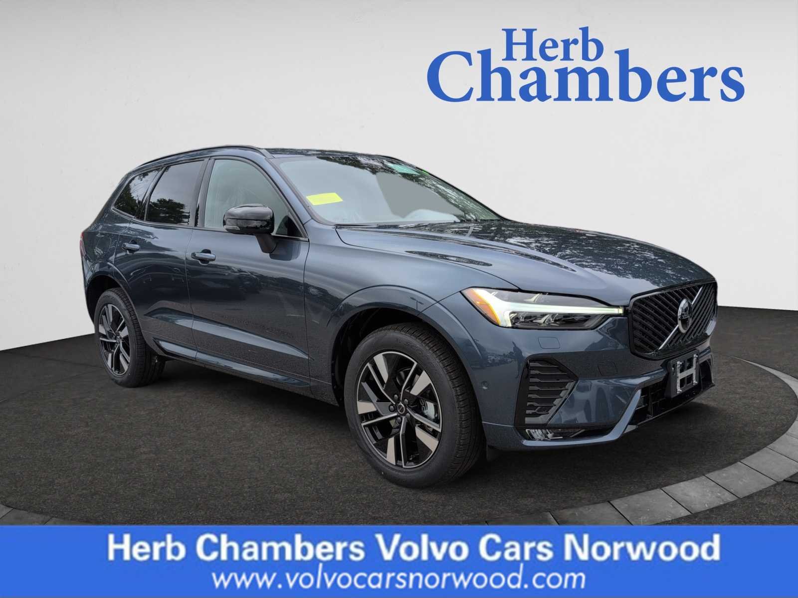 new 2026 Volvo XC60 car, priced at $58,360