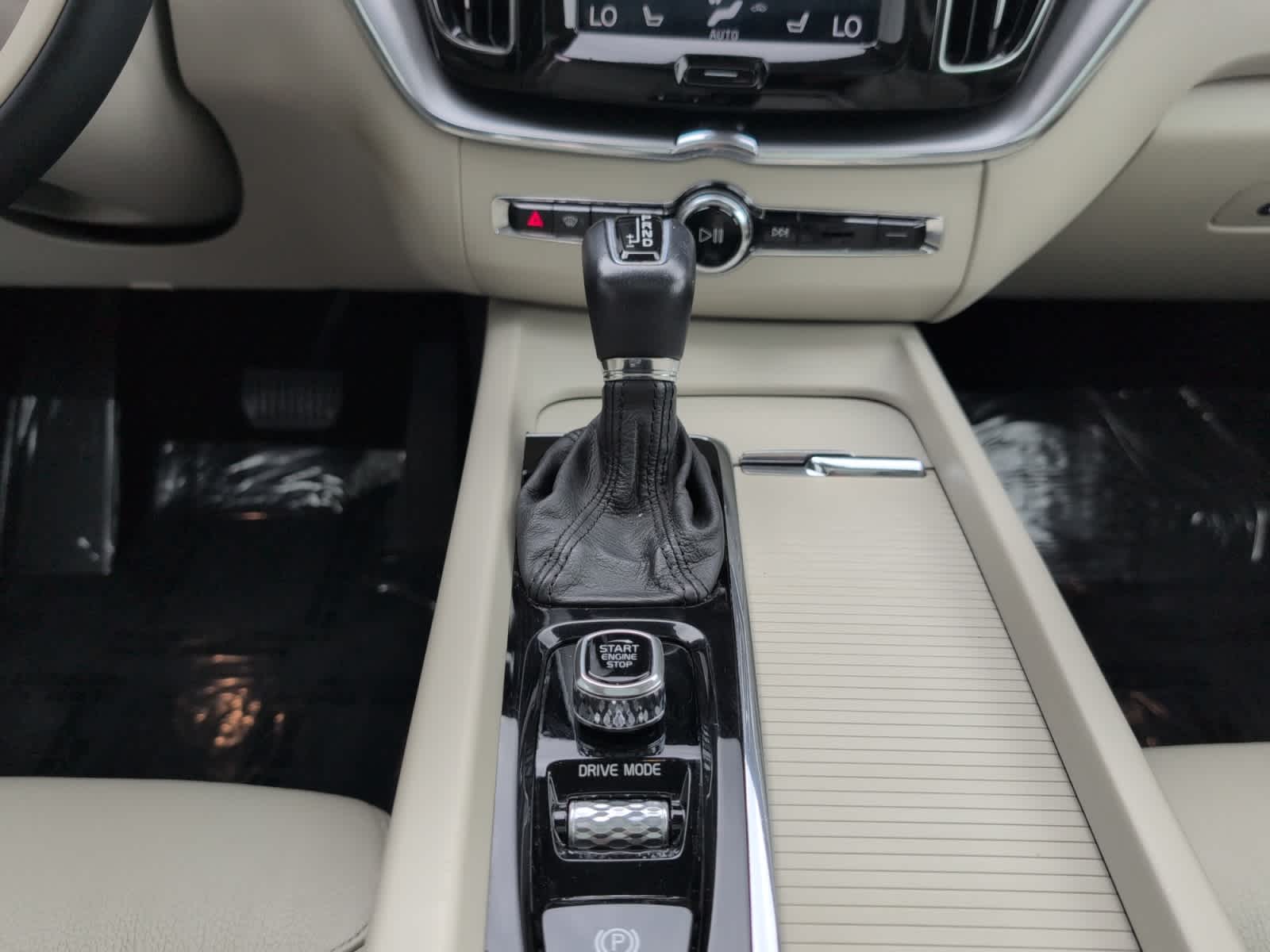 used 2019 Volvo XC60 car, priced at $20,998