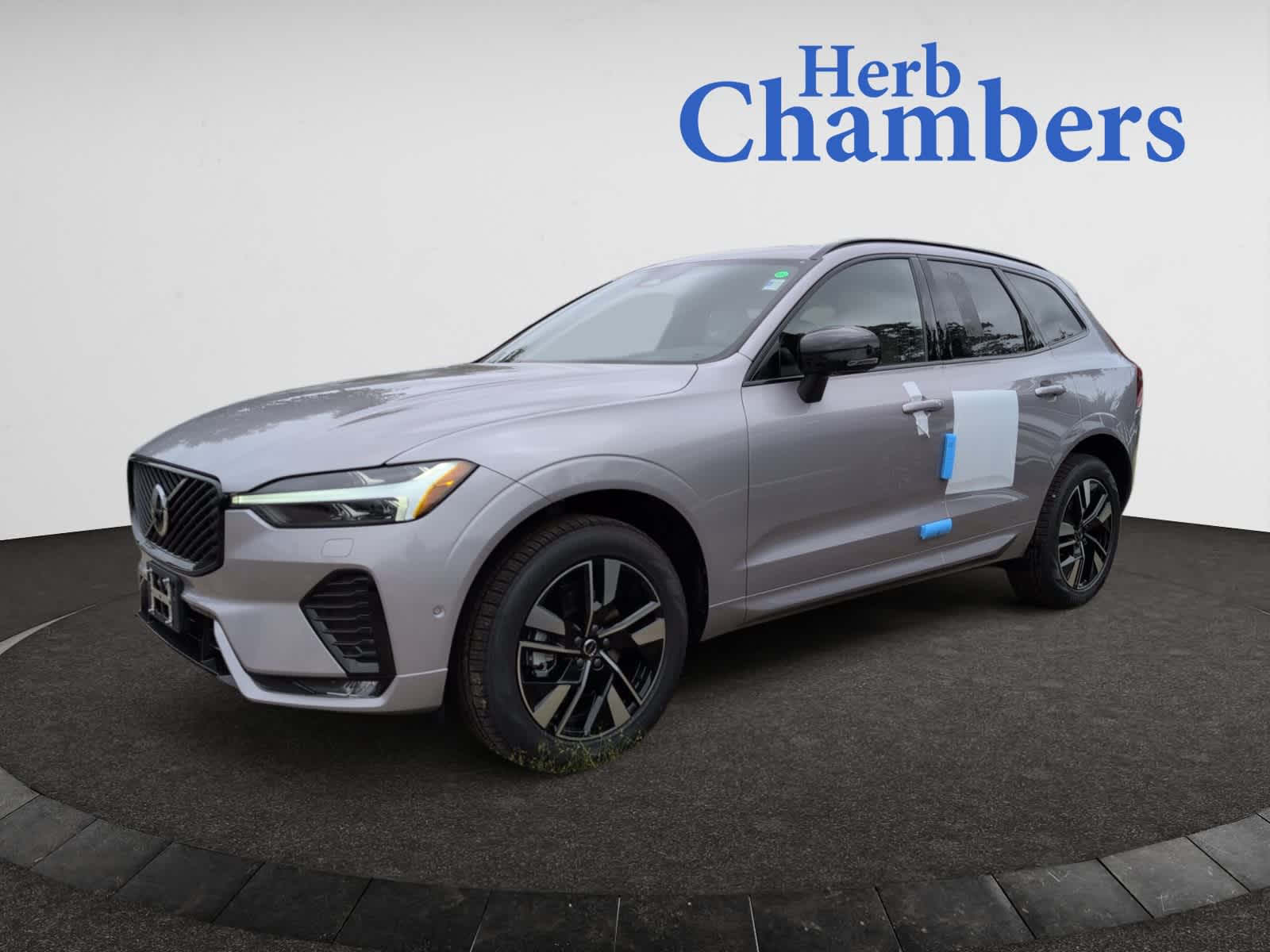 new 2026 Volvo XC60 car, priced at $58,360