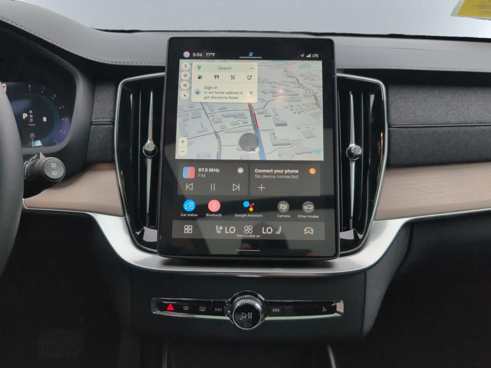 new 2025 Volvo XC90 car, priced at $69,155