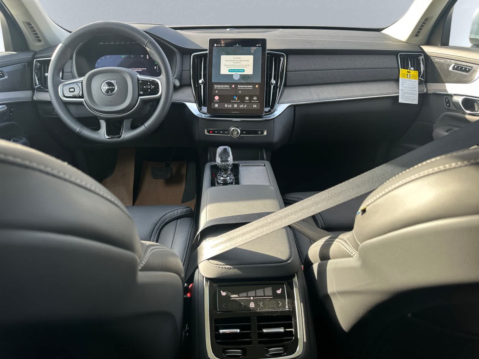 new 2025 Volvo XC90 plug-in hybrid car, priced at $81,995