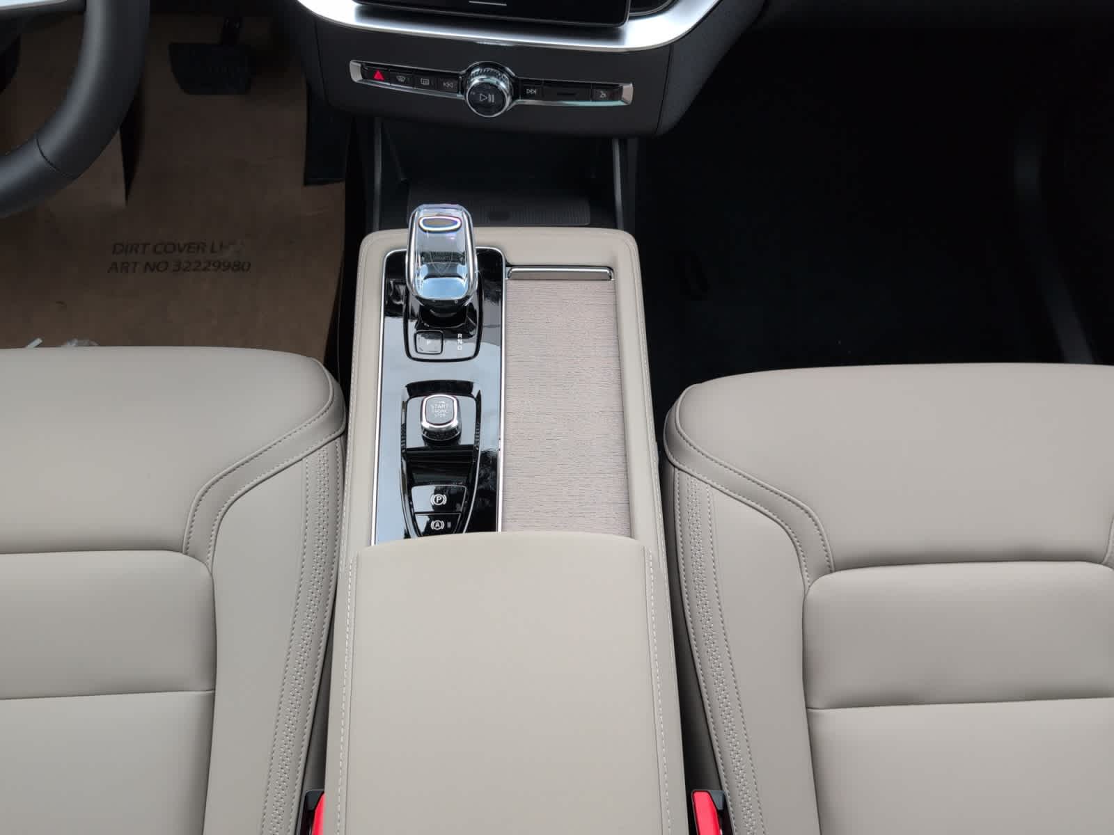 new 2026 Volvo XC90 car, priced at $71,780