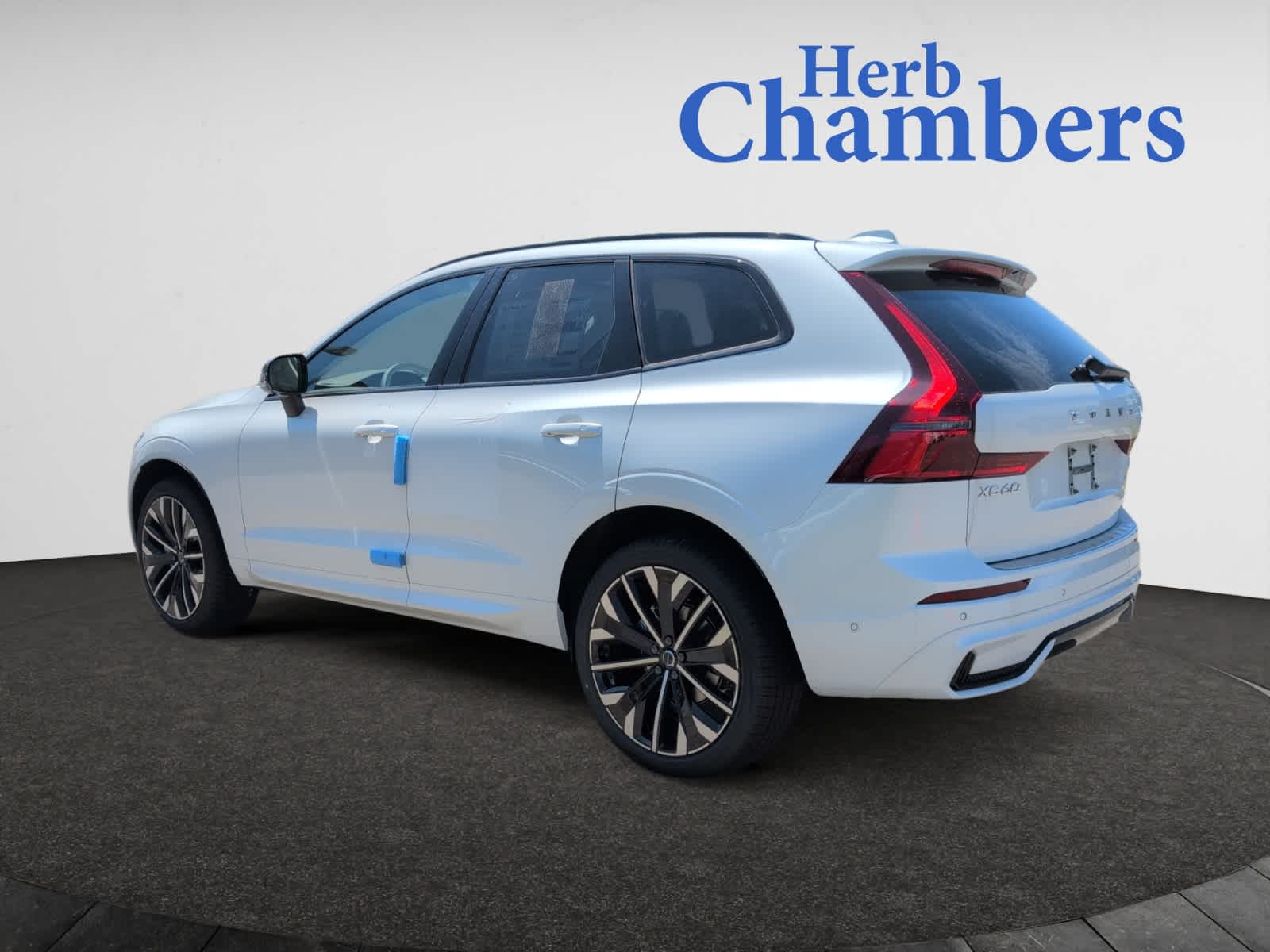 new 2026 Volvo XC60 car, priced at $63,935