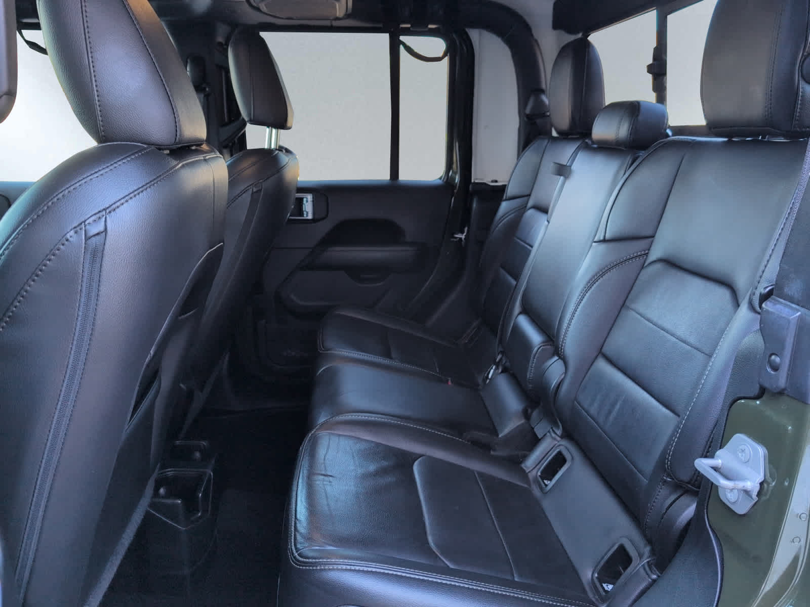 used 2022 Jeep Gladiator car, priced at $26,998