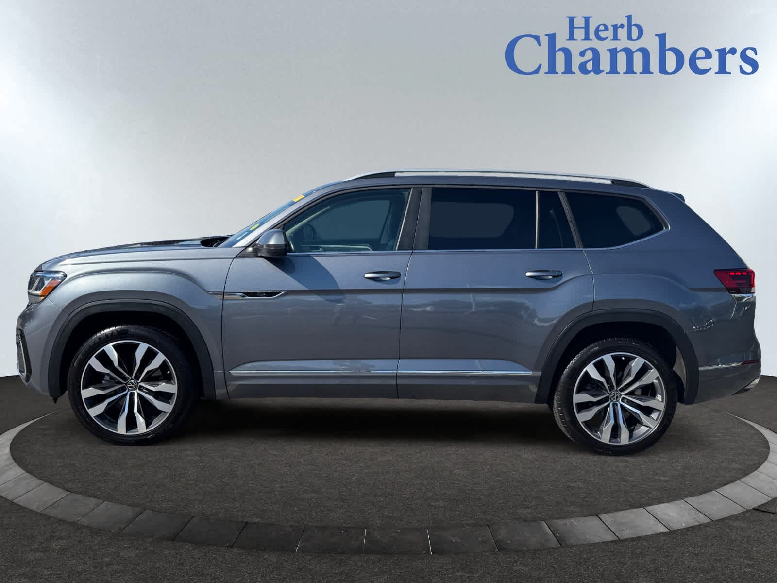 used 2021 Volkswagen Atlas car, priced at $19,998