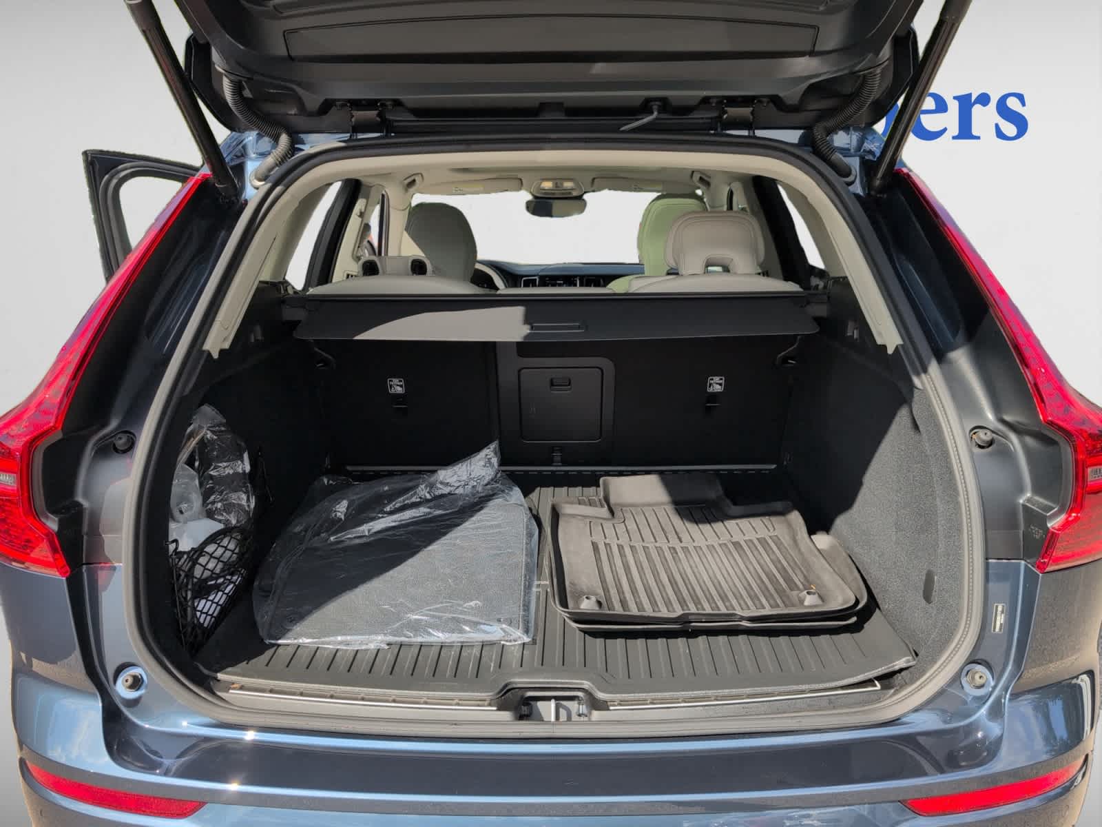 used 2025 Volvo XC60 plug-in hybrid car, priced at $54,998