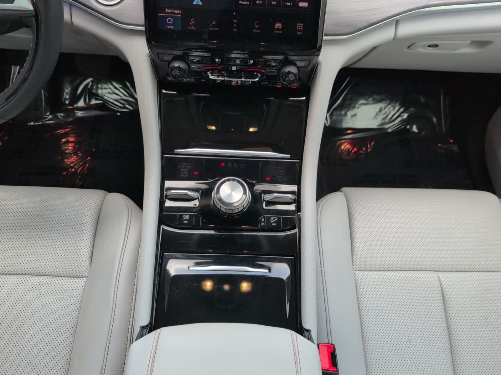 used 2023 Jeep Grand Cherokee car, priced at $41,998