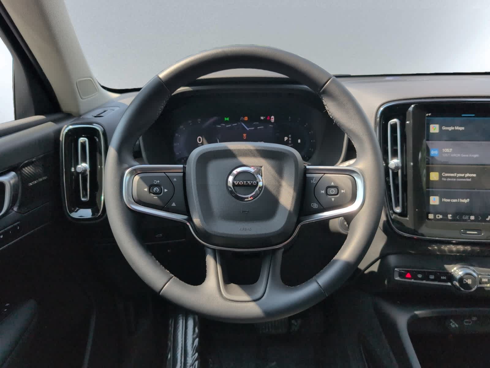 used 2024 Volvo XC40 B5 A ULT car, priced at $42,998