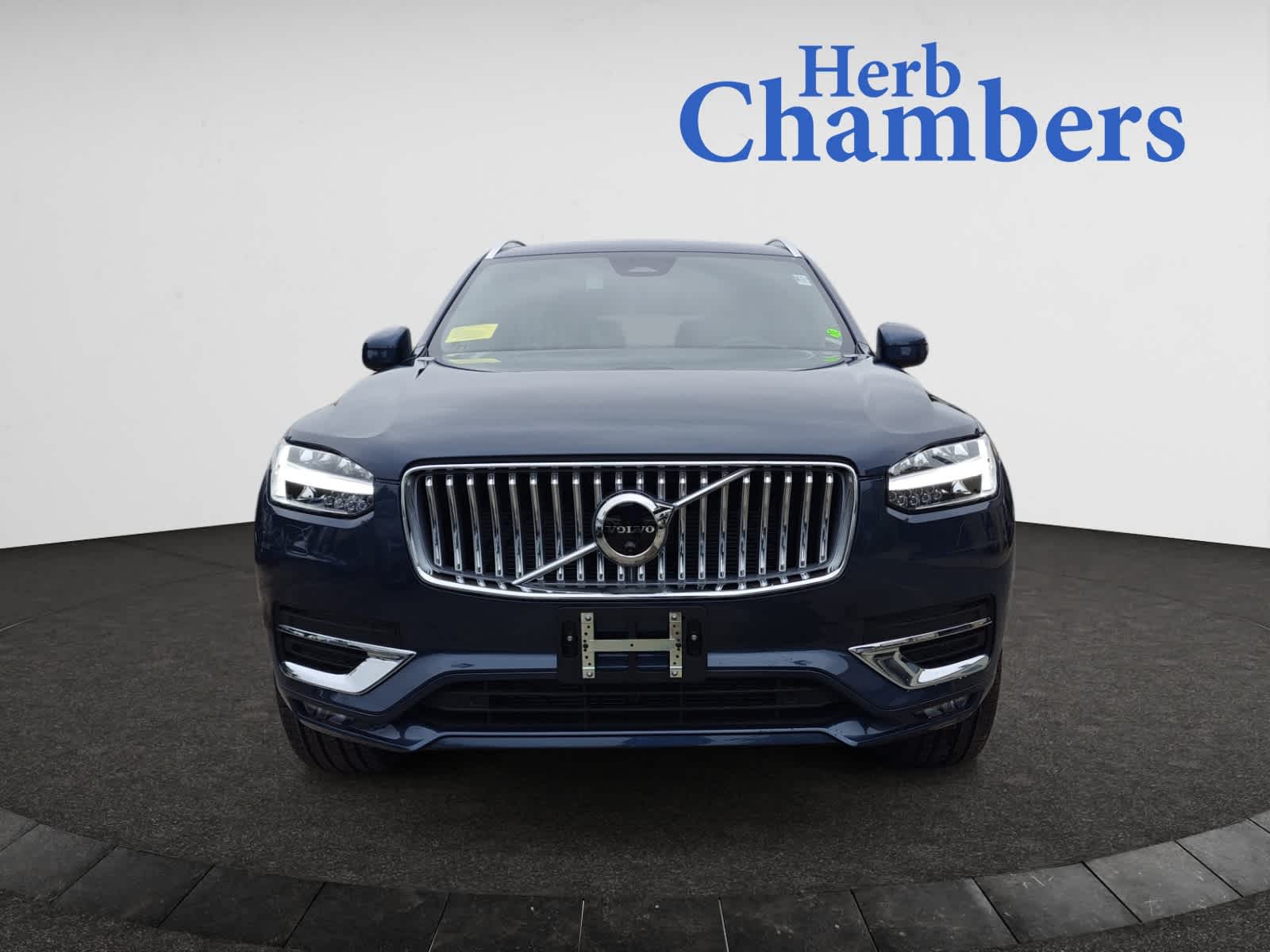 new 2025 Volvo XC90 car, priced at $72,655