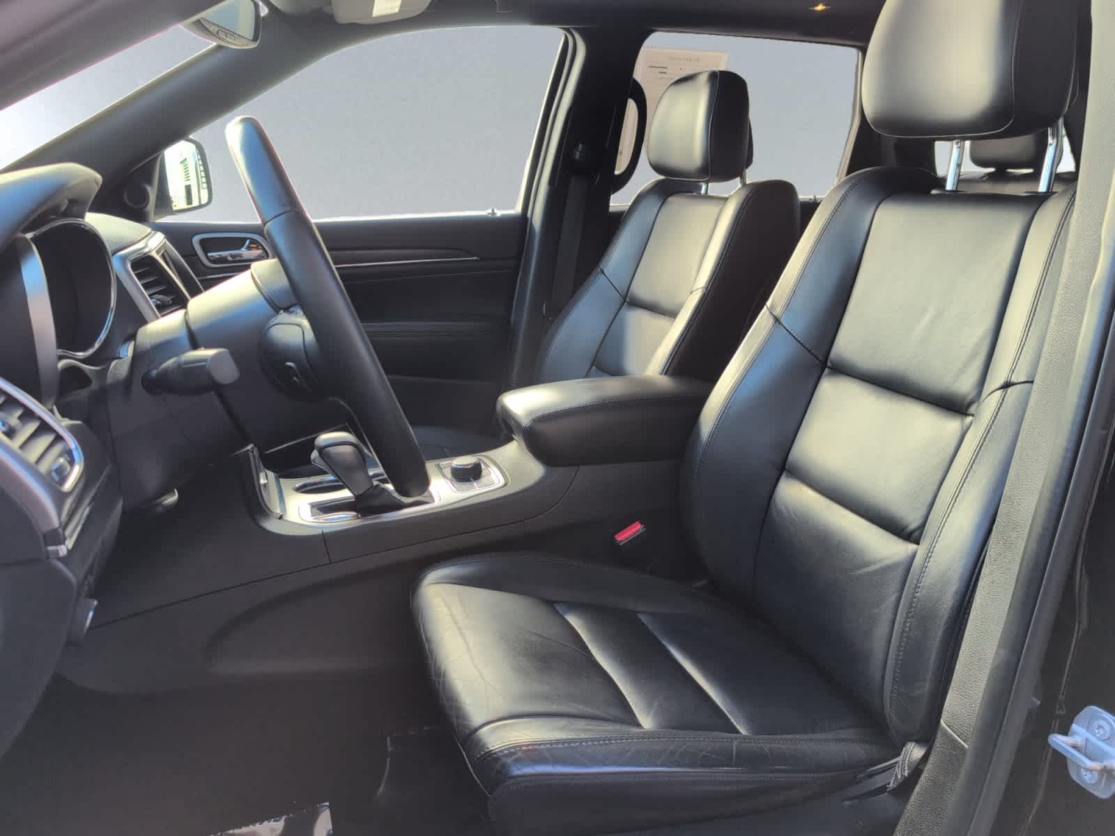 used 2018 Jeep Grand Cherokee car, priced at $18,998