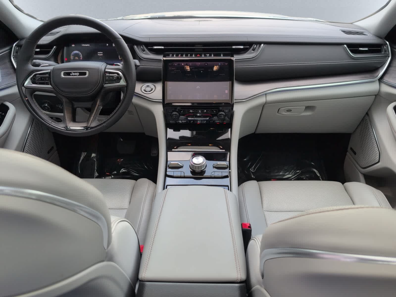 used 2023 Jeep Grand Cherokee car, priced at $41,998