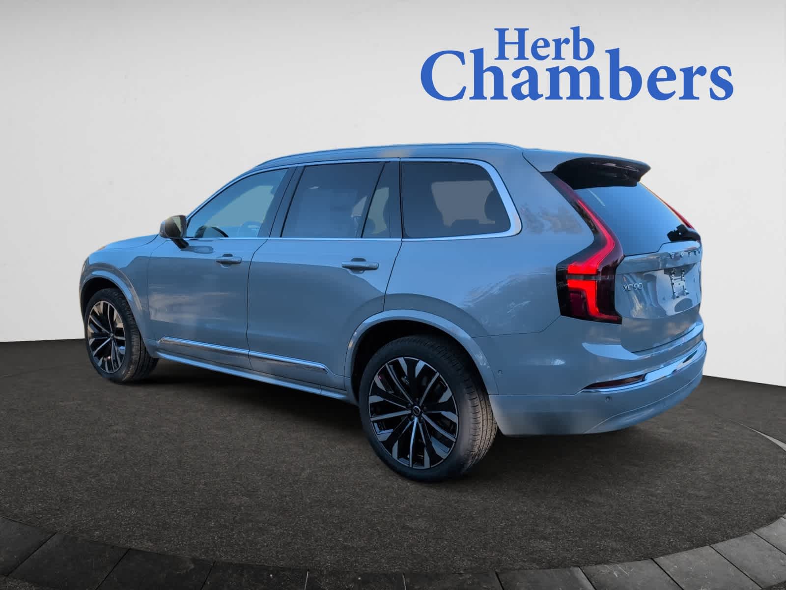 new 2026 Volvo XC90 car, priced at $71,405