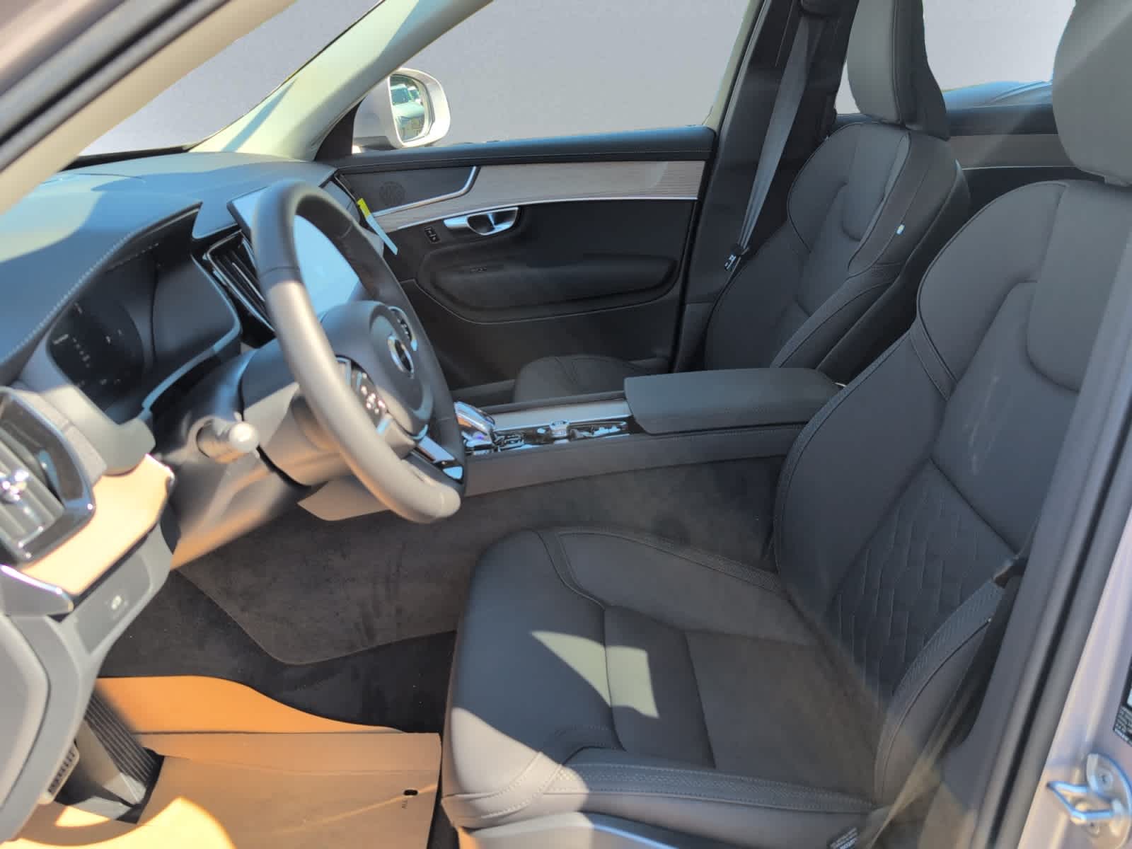 new 2026 Volvo XC90 car, priced at $62,855
