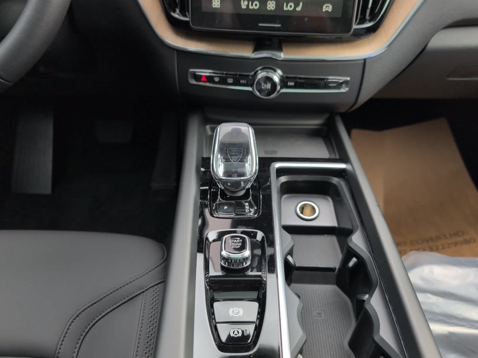 new 2026 Volvo XC60 car, priced at $58,360