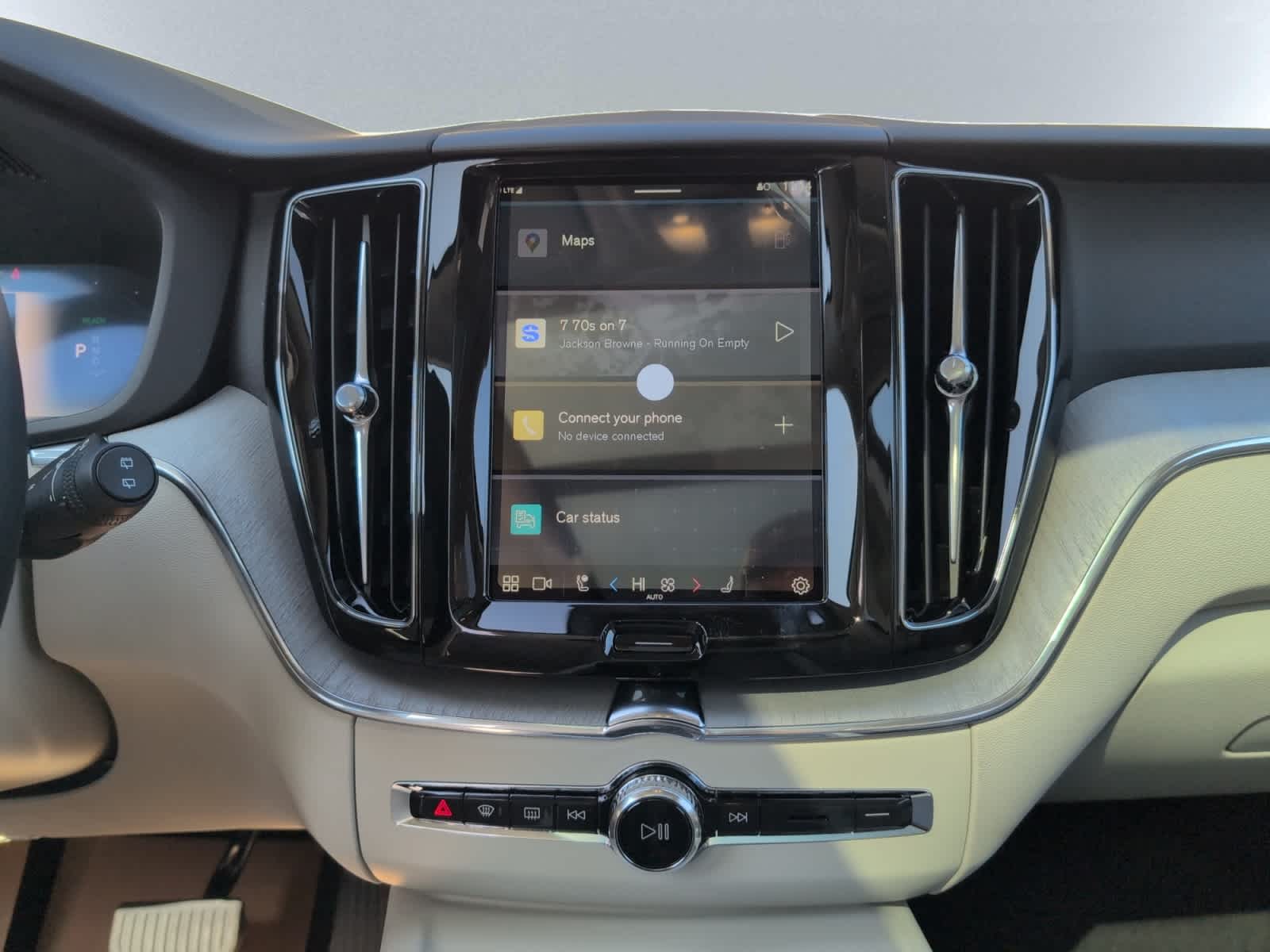 used 2025 Volvo XC60 plug-in hybrid car, priced at $54,998