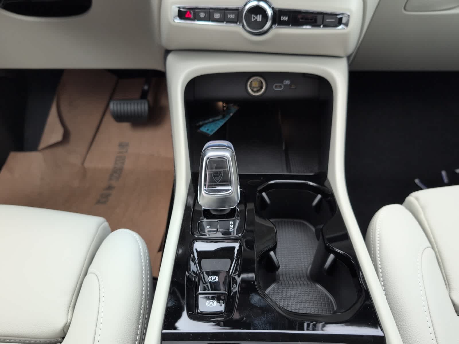 new 2026 Volvo XC40 car, priced at $54,200