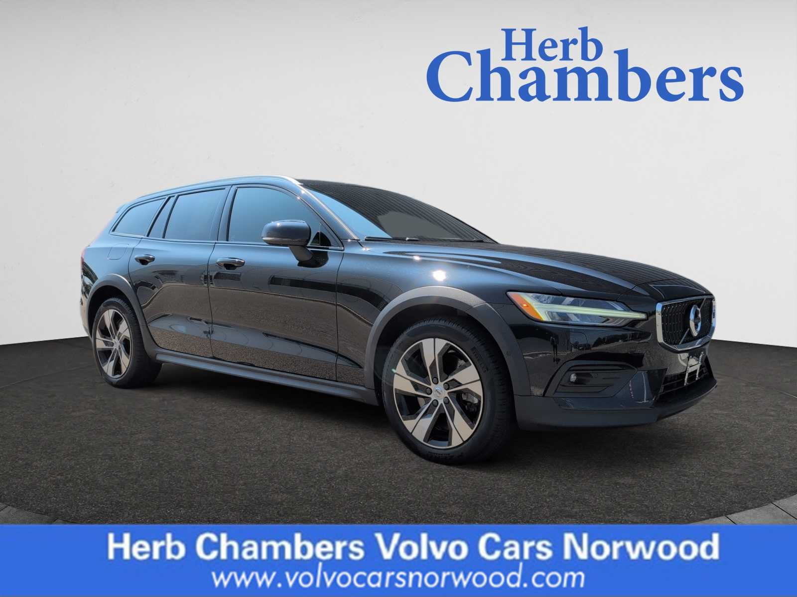 used 2022 Volvo V60 Cross Country car, priced at $36,998