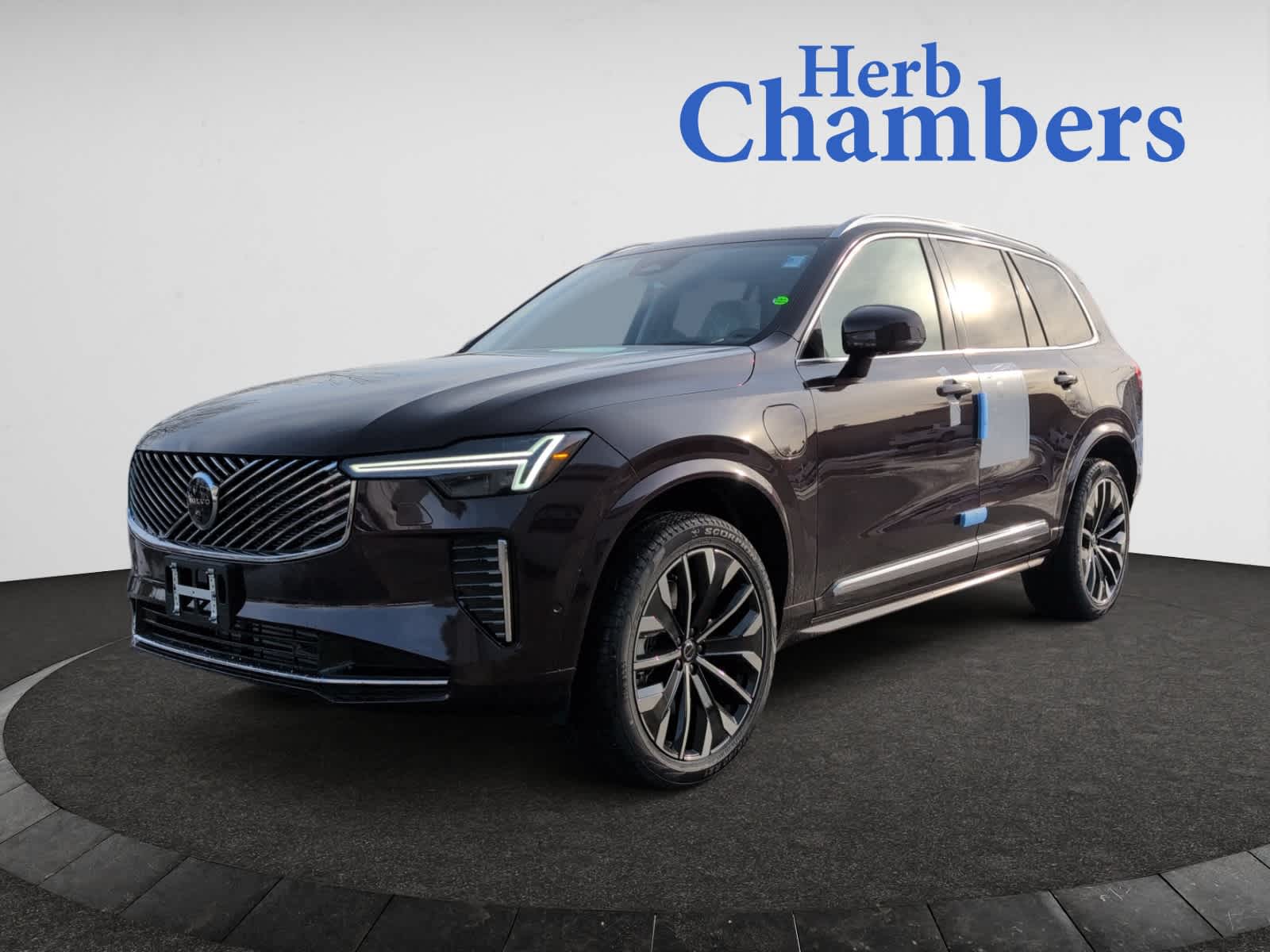 new 2025 Volvo XC90 plug-in hybrid car, priced at $85,695