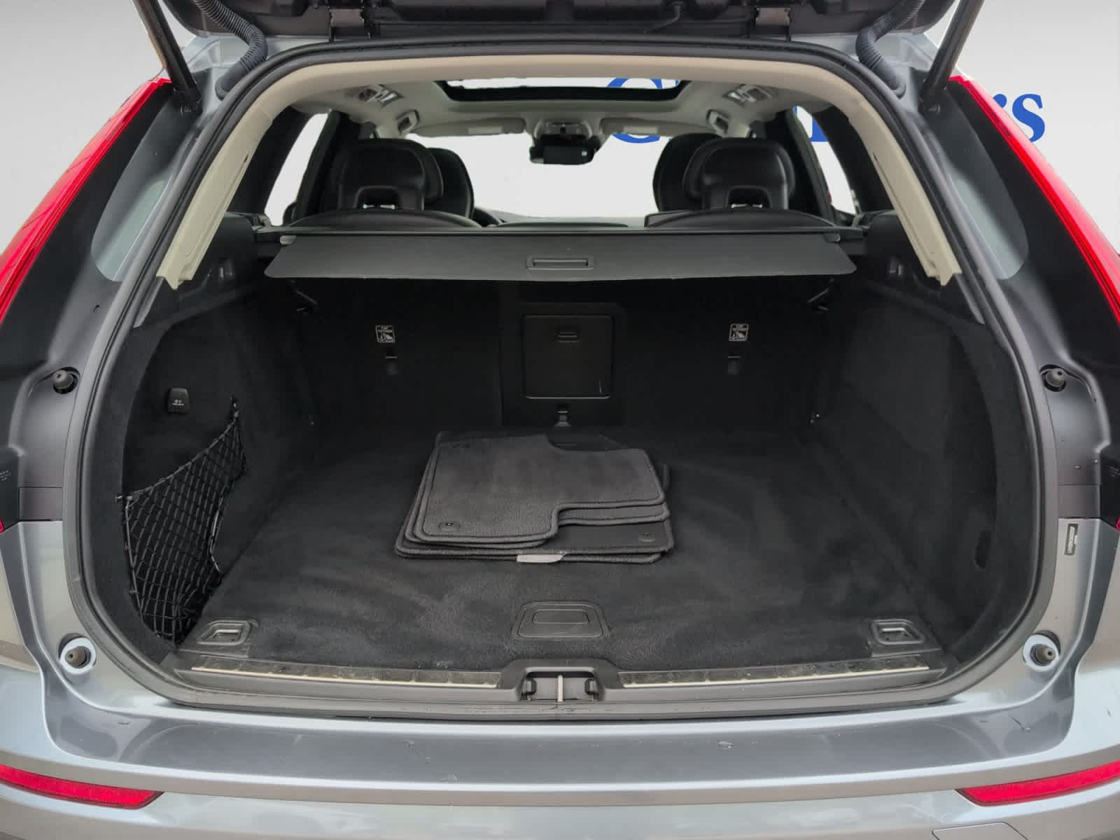 used 2019 Volvo XC60 car, priced at $24,998