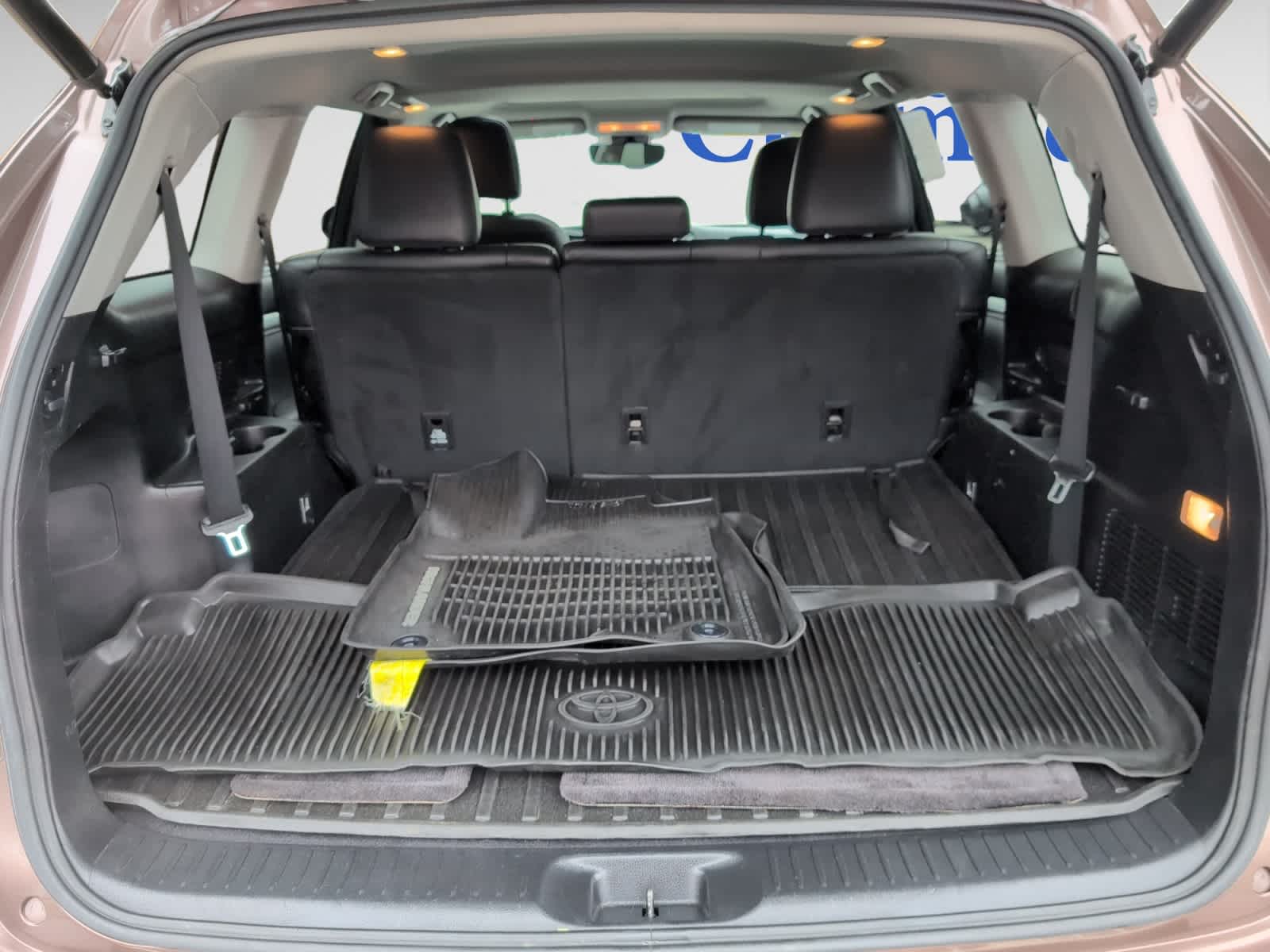 used 2017 Toyota Highlander car, priced at $18,998