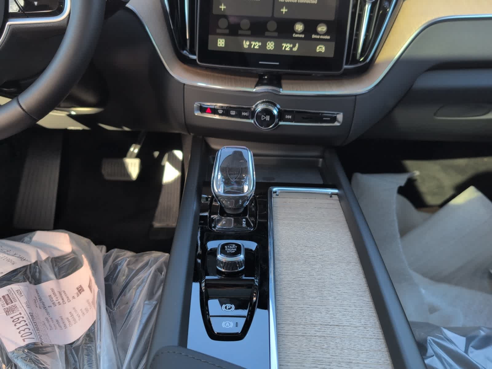 new 2026 Volvo XC60 car, priced at $57,985