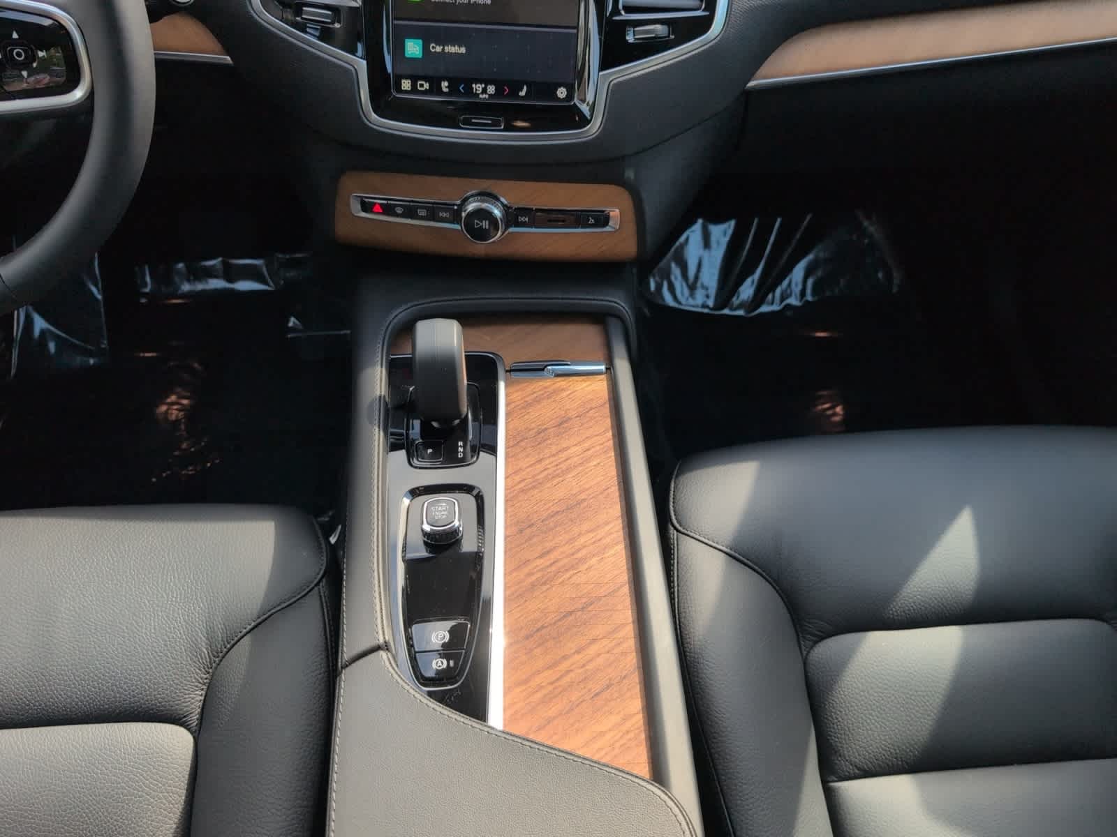 used 2024 Volvo XC90 car, priced at $50,497