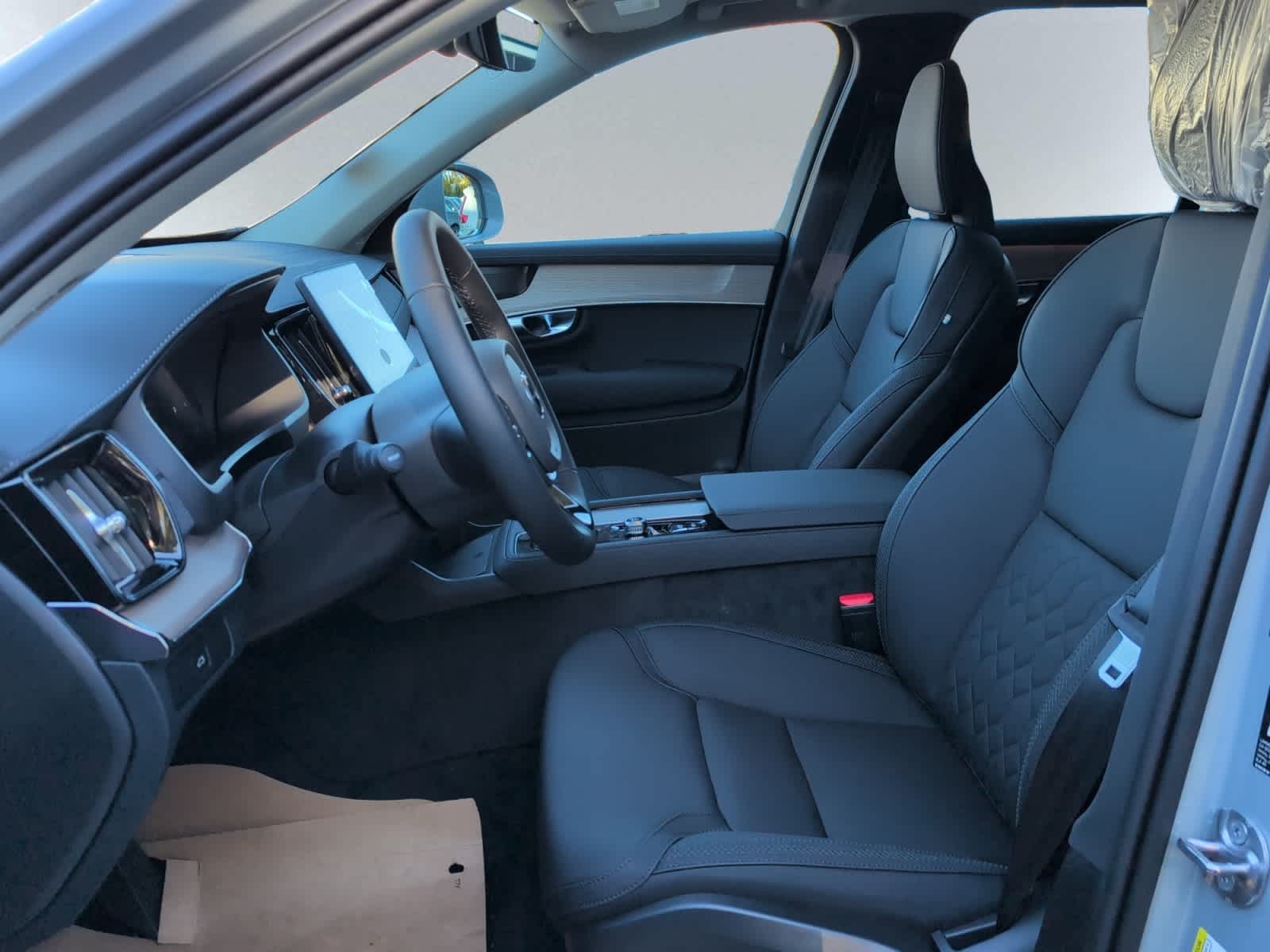 new 2026 Volvo XC90 car, priced at $71,405