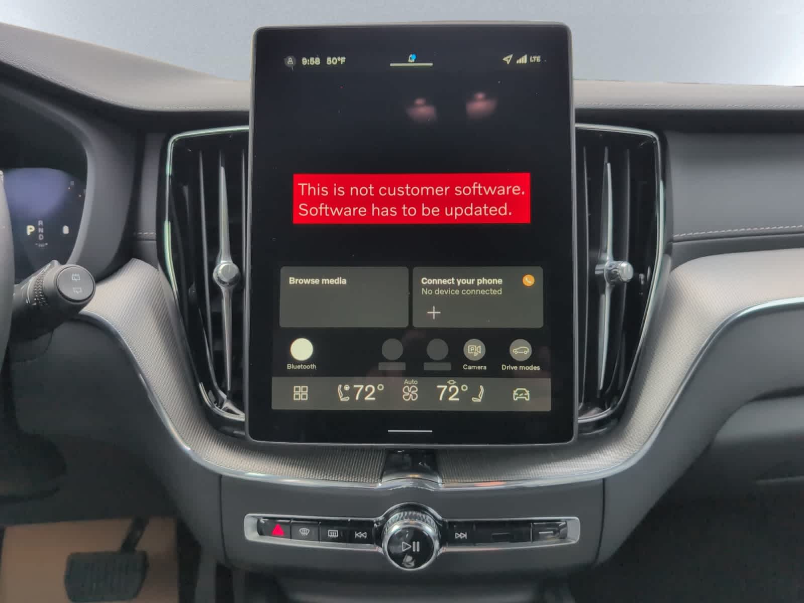 new 2026 Volvo XC60 car, priced at $64,090