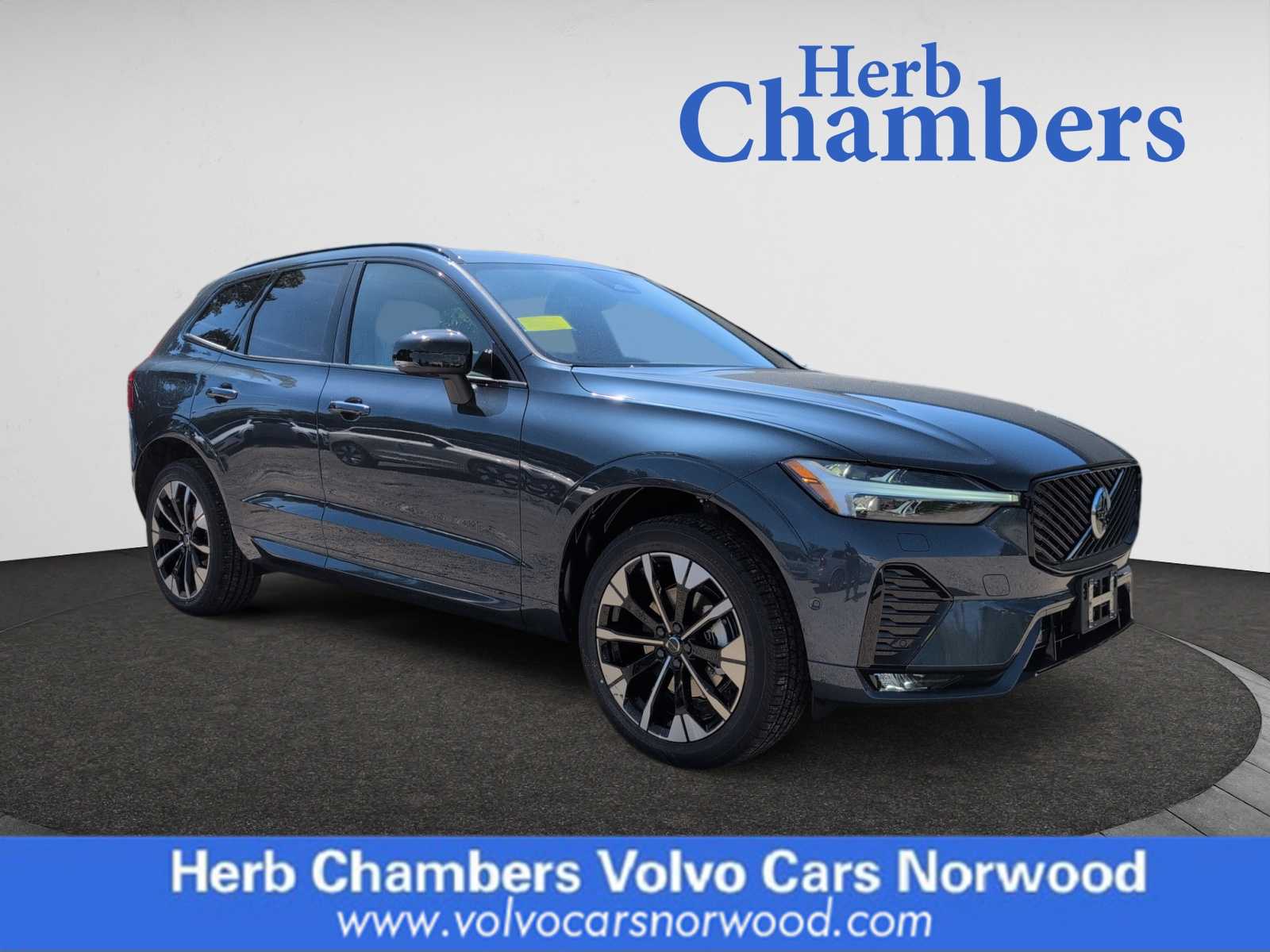 new 2026 Volvo XC60 car, priced at $57,575