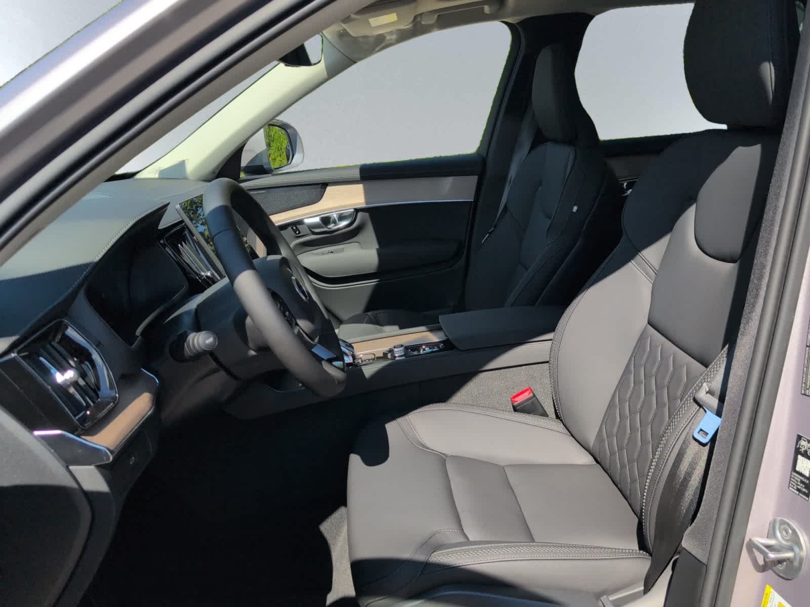 new 2026 Volvo XC90 car, priced at $68,265