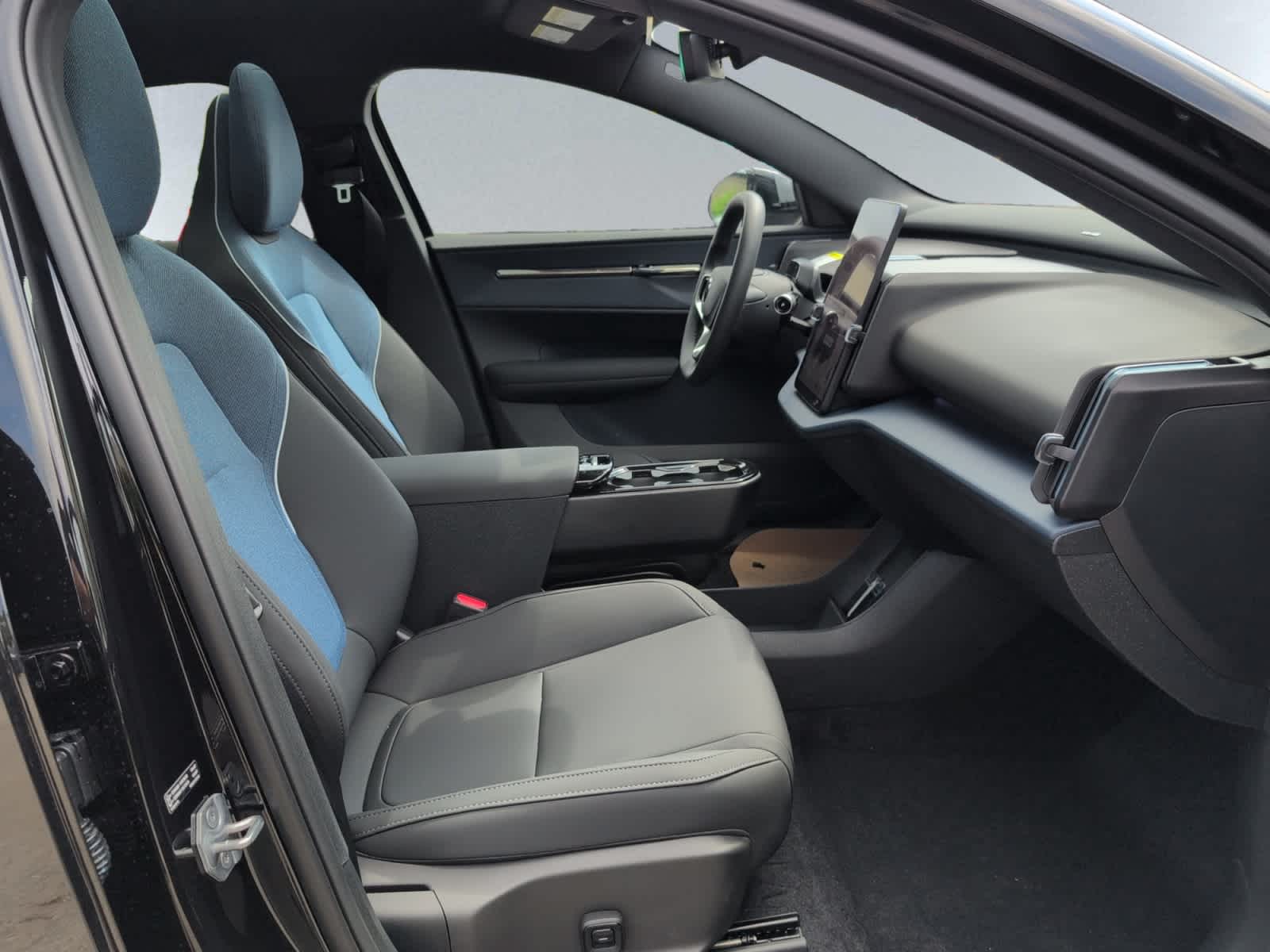 new 2025 Volvo EX30 car, priced at $47,380